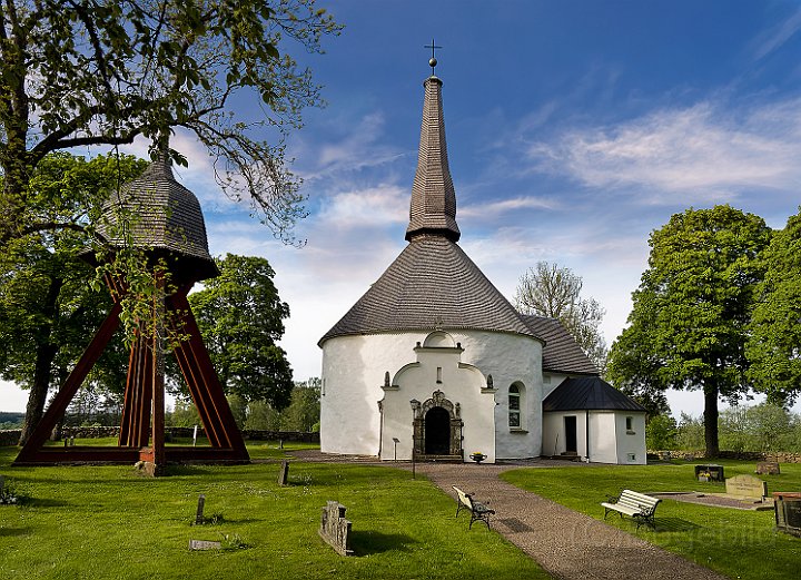Skörstorps-rundkyrka.jpg