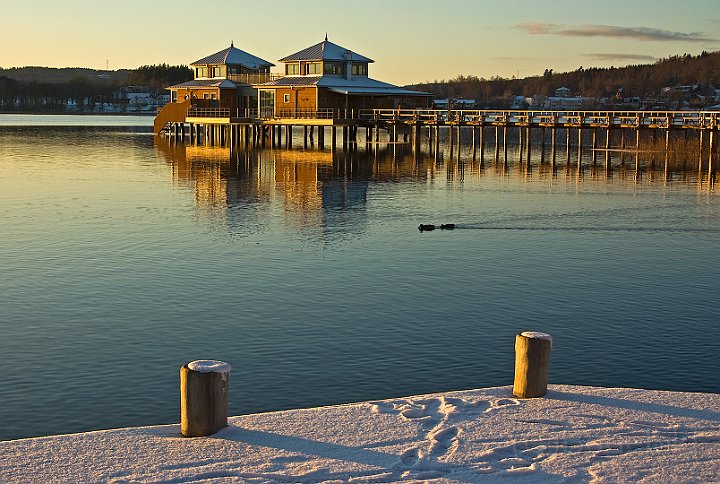 Kallbadhus-vinter-ej-is.jpg