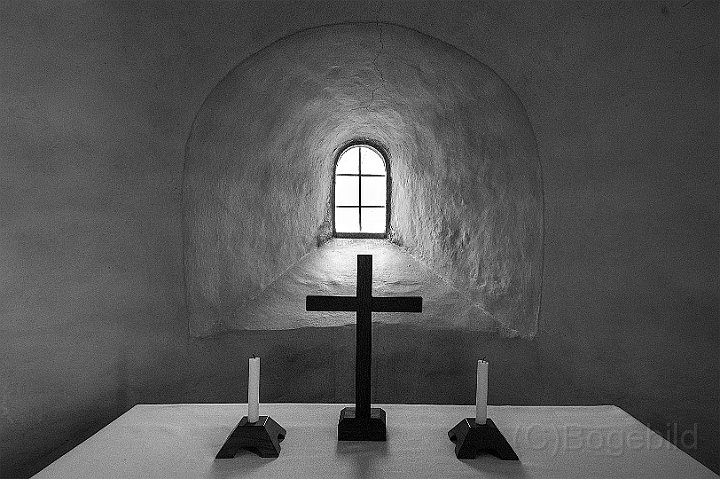 Kinne-Vedum-kyrka.jpg