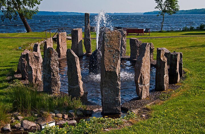 Vegby-park-fontän.jpg