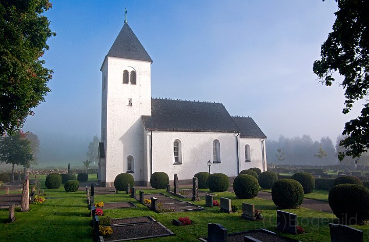 Vist-kyrka-dimma.jpg